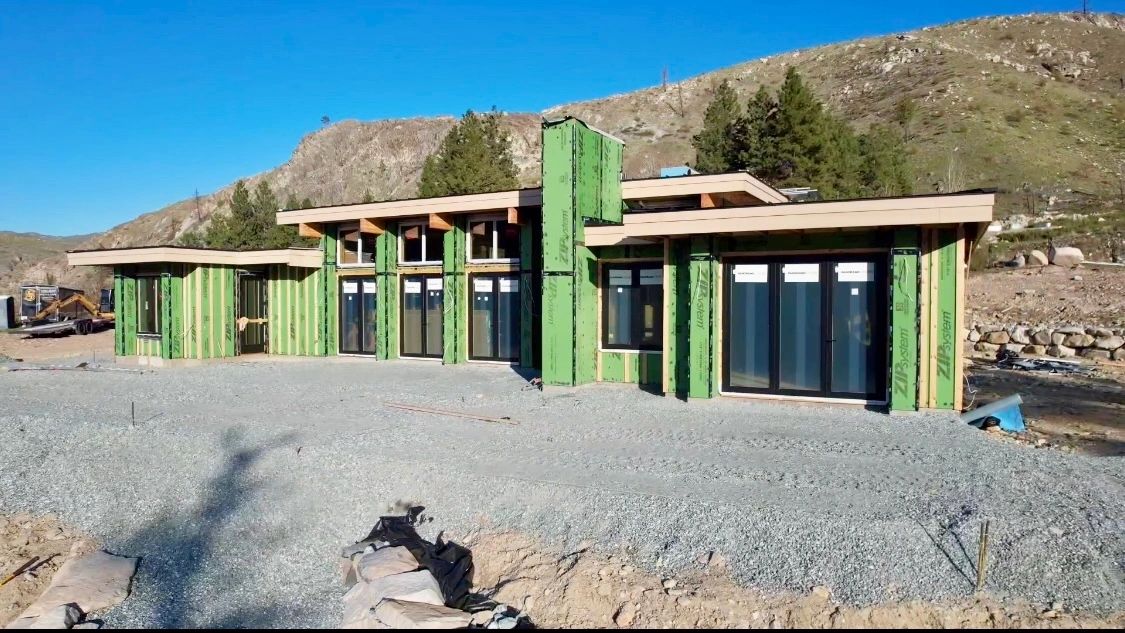 New Custom Homes - Steelhead Construction